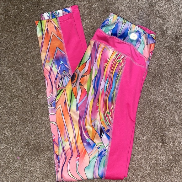 Hot Kiss, size medium leggings in excellent condition - Picture 6 of 8